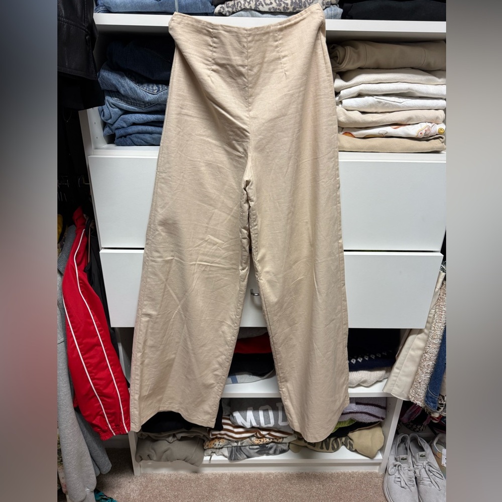 Wide Leg High-Waist Pants in Beige